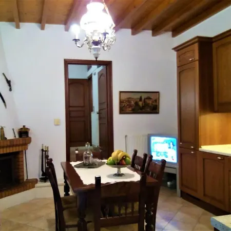 Apiranthos Diamond Maisonette In Naxos * Apérathos