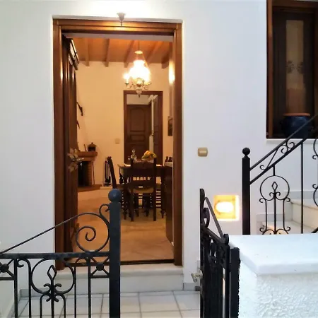 Apiranthos Diamond Maisonette In Naxos