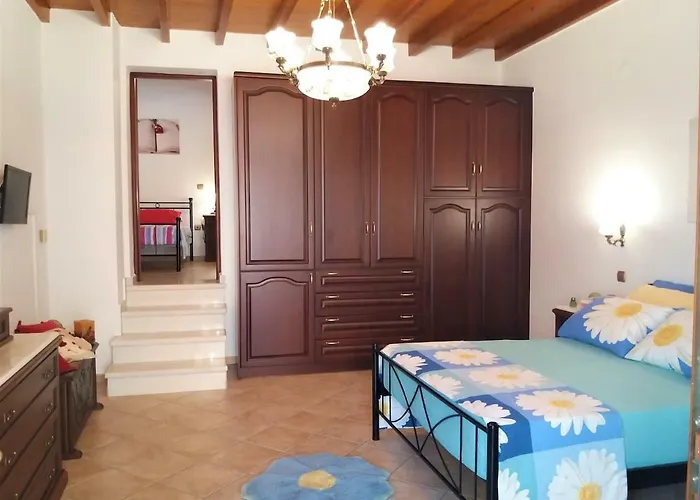 Apiranthos Diamond Maisonette In Naxos Feriehus *