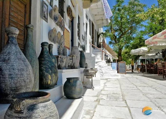 Feriehus Apiranthos Diamond Maisonette In Naxos *